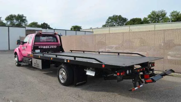 Henderson Towing, LLC