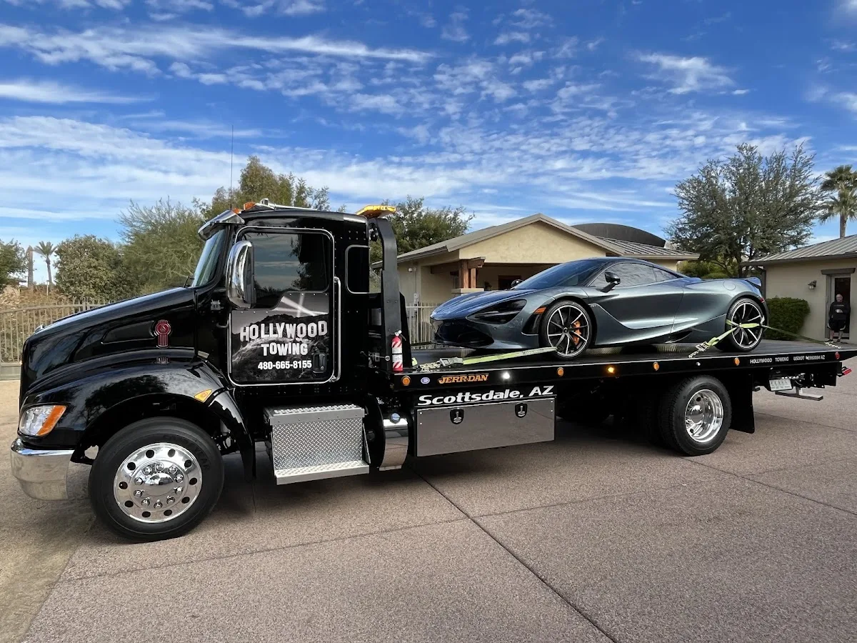 Hollywood Towing