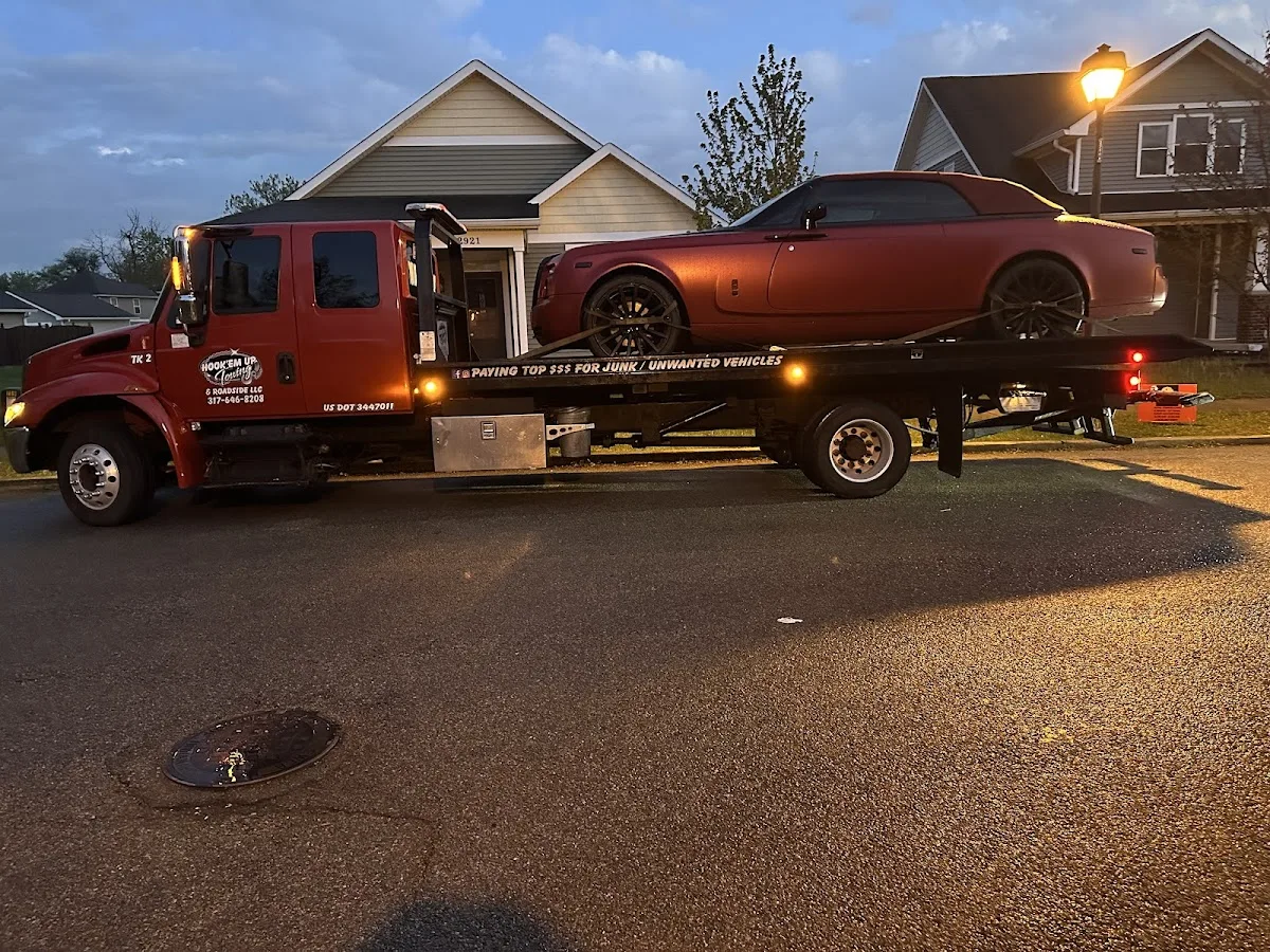 Hook"EM" Up TOWING & Roadside LLC