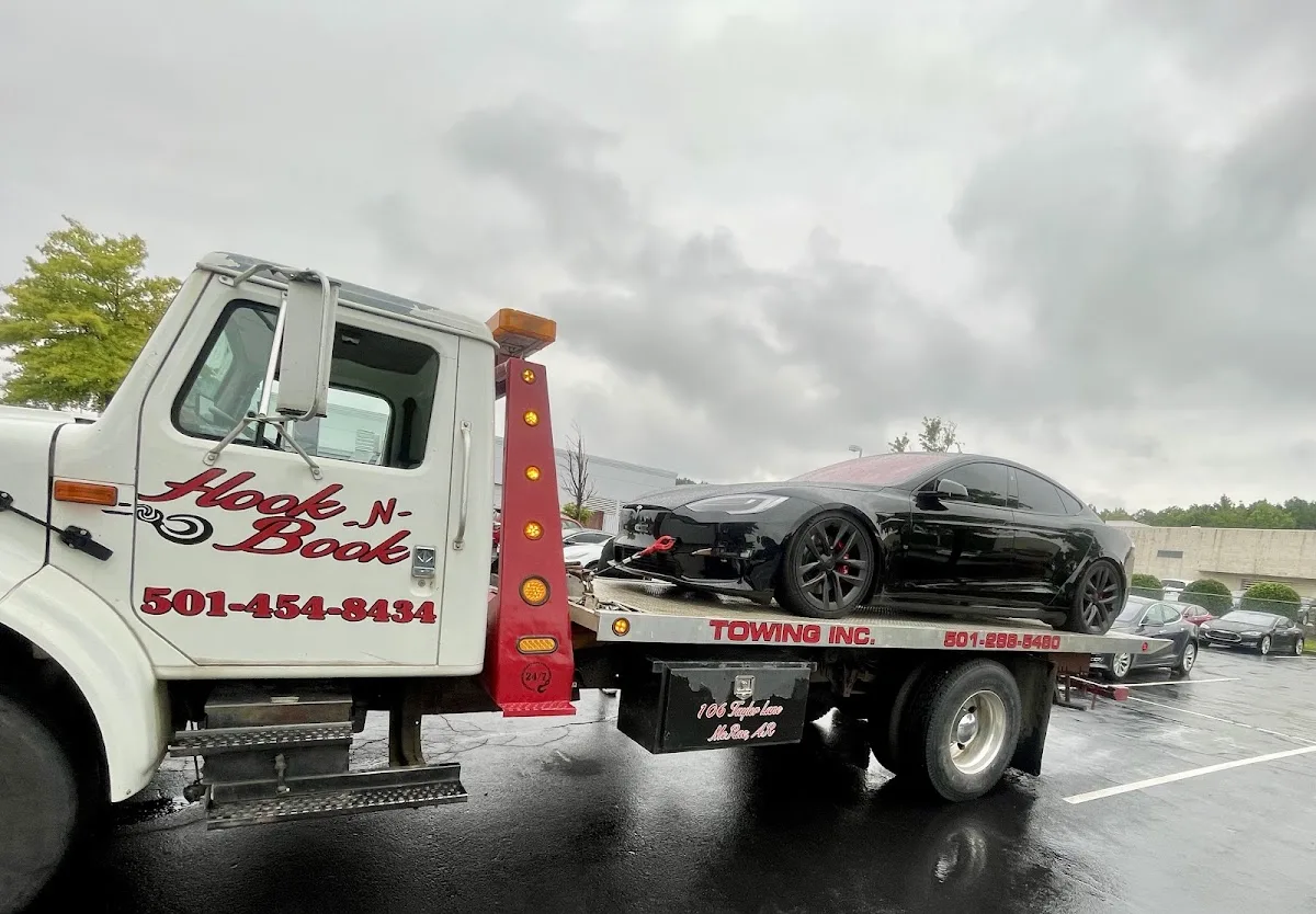 Hook N Book Towing Inc.