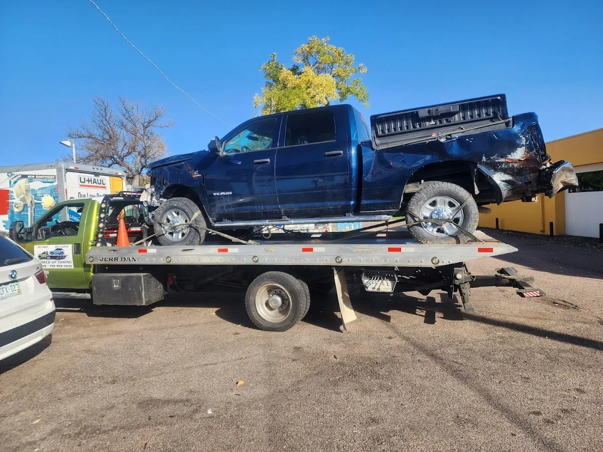 Hooked Up Towing