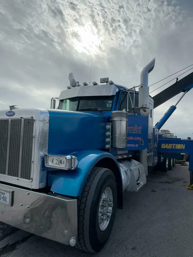 Houston's Best Auto Towing