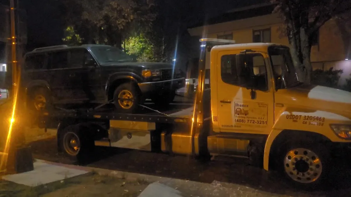 Ibanez Towing Service LLC & Servicio de Grua &in san jose ca