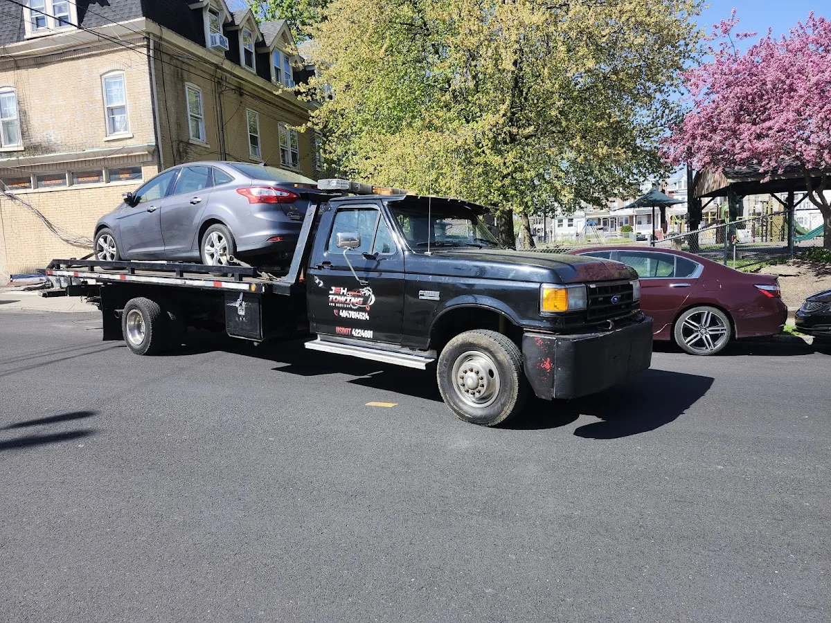 J&h towing and services Inc primary photo