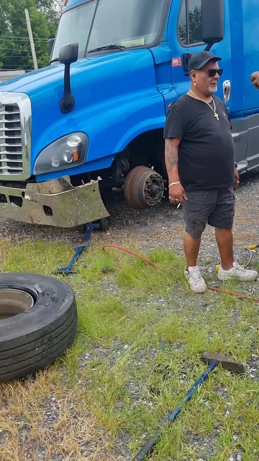 J K Road Service Mobile Truck and Trailer