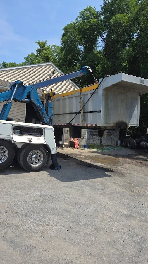 JR's Towing and Recovery