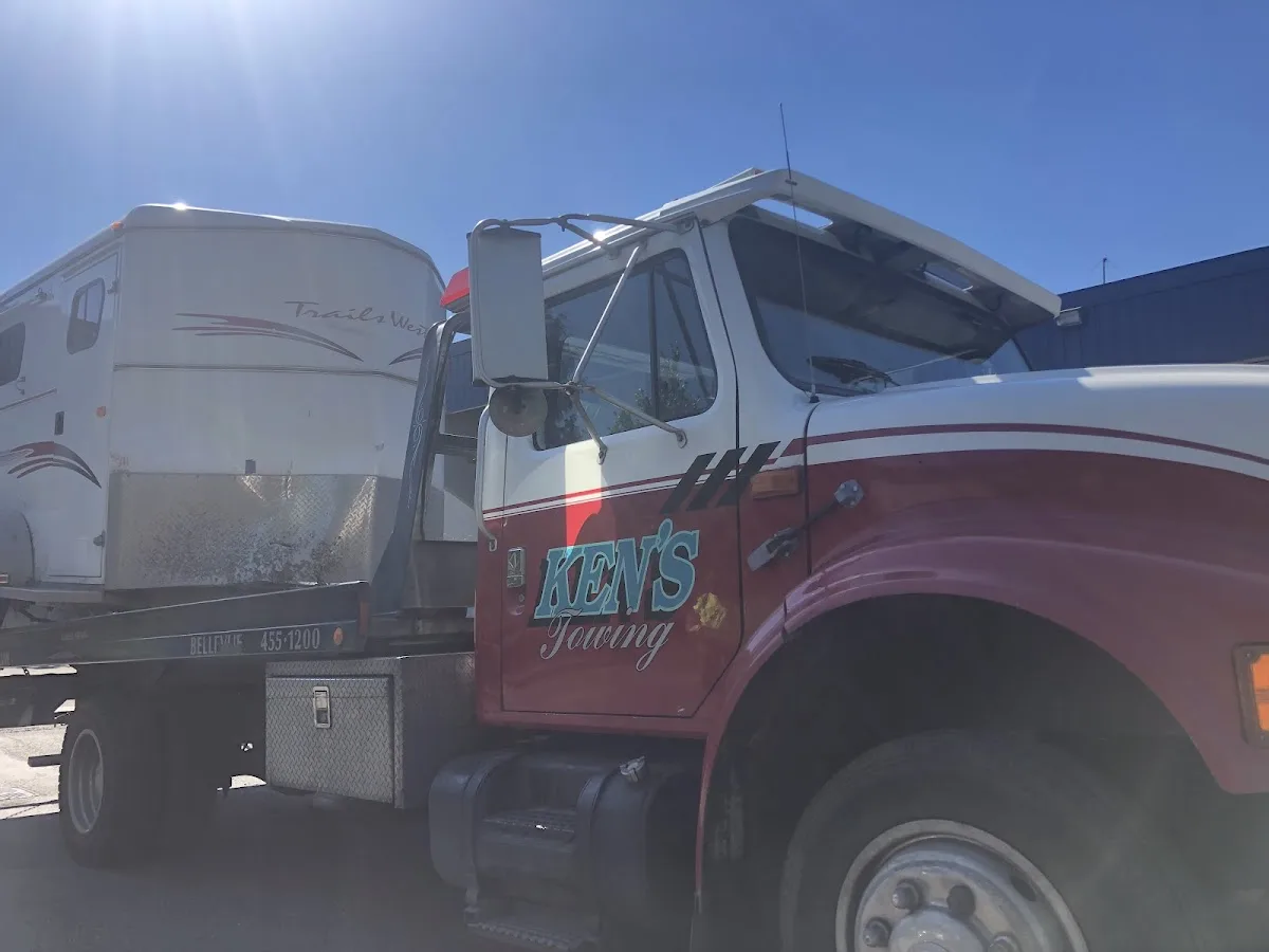 Ken's Towing-Bellevue primary photo