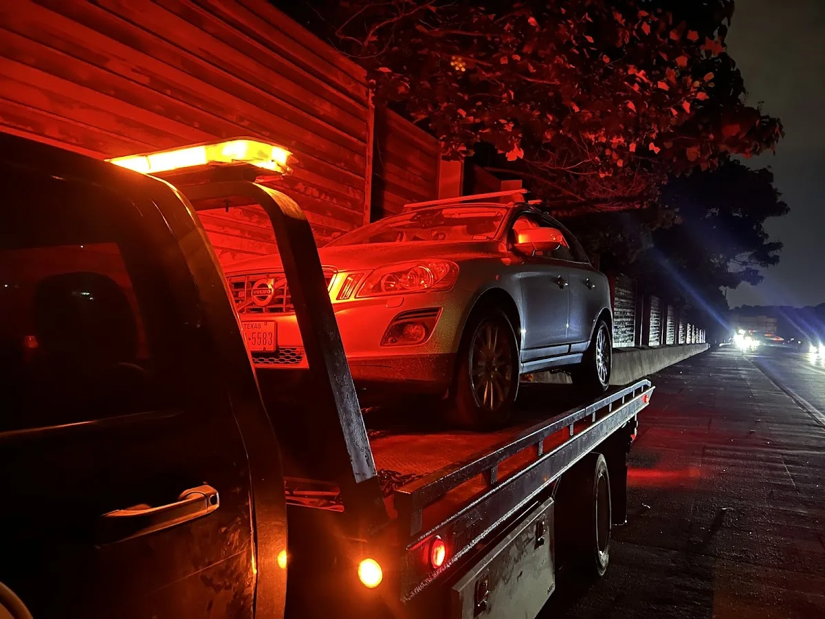 Kingdom Towing - 24hour Towing and Roadside Assistance