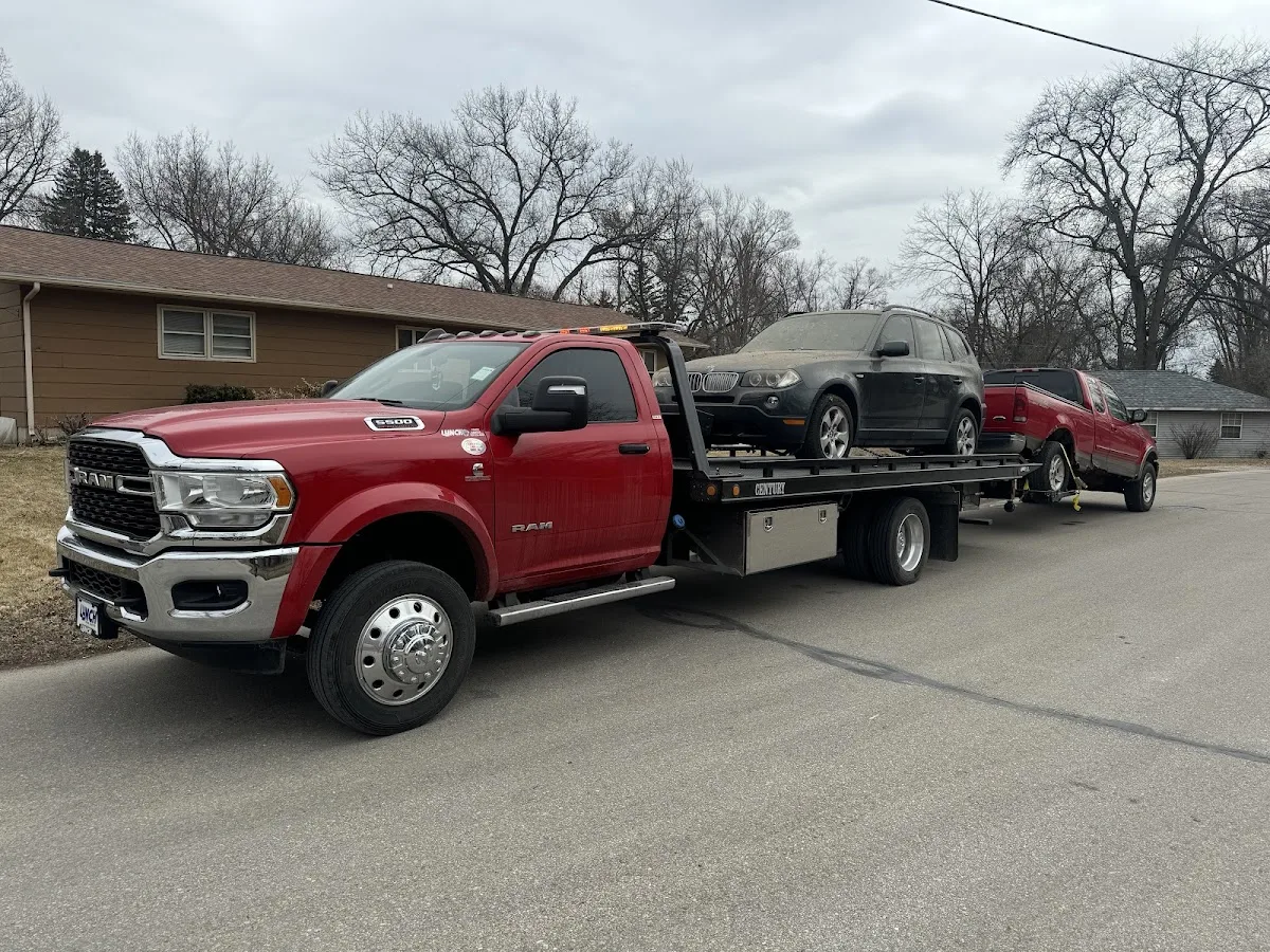 Kwik Towing & Milwaukee Junk Cars LLC