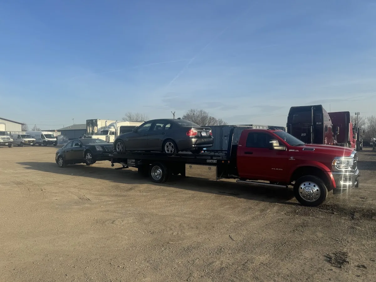Kwik Towing & Milwaukee Junk Cars LLC