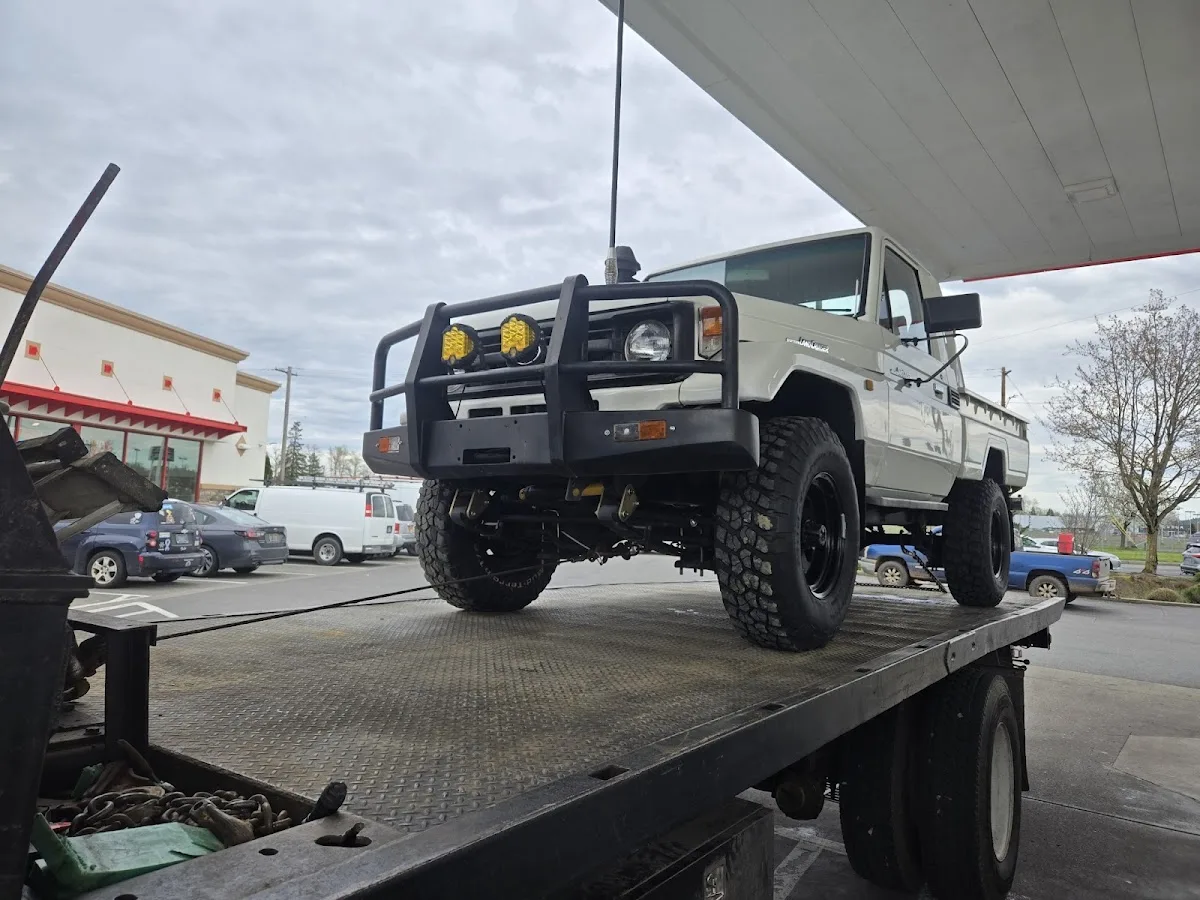 Laneys Towing and Automotive