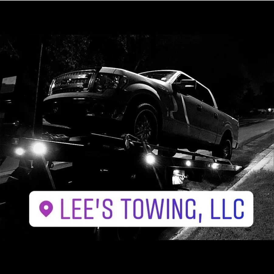 Lee's Towing