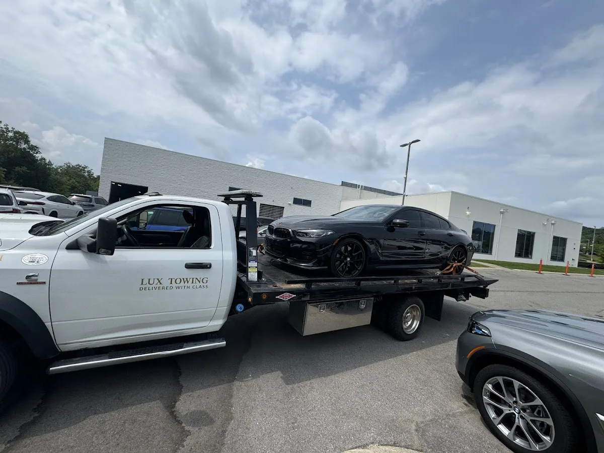 Lux Towing 247