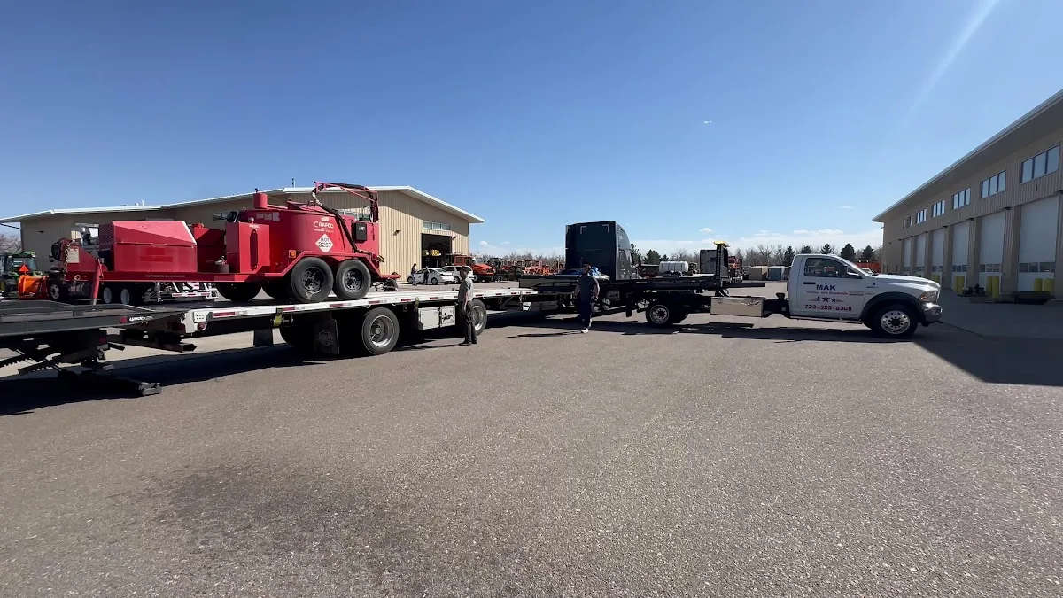 MAK Aurora Towing & Roadside Assistance