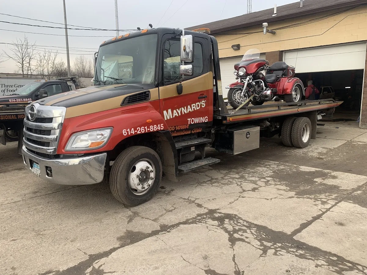 Maynard's Towing