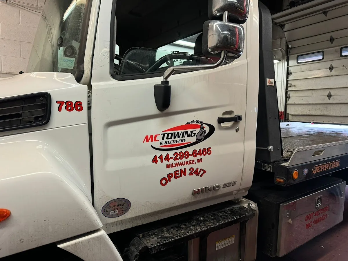 MC TOWING & RECOVERY