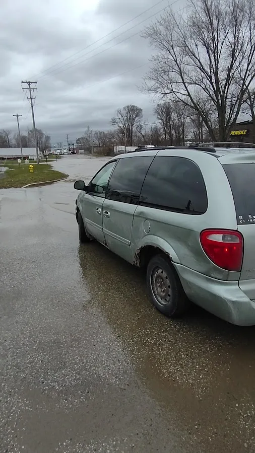 Merl's Towing Service