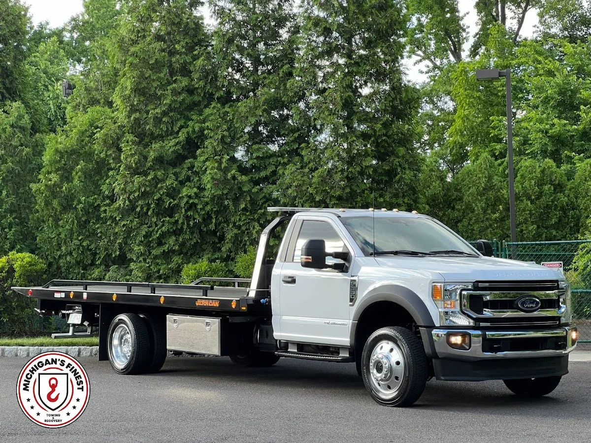 Mich's Finest Towing & Recovery primary photo