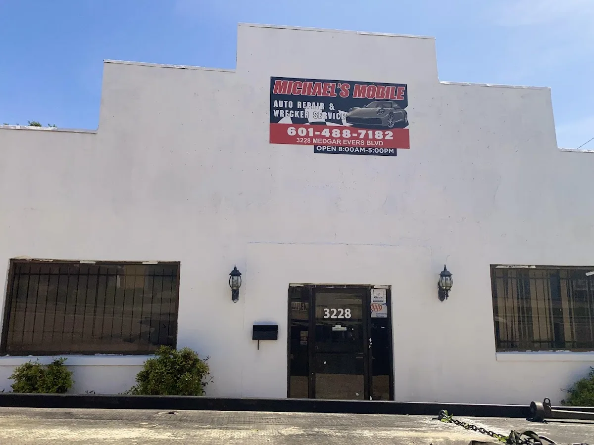 Michael's Mobile Auto Repair & Wrecker Service