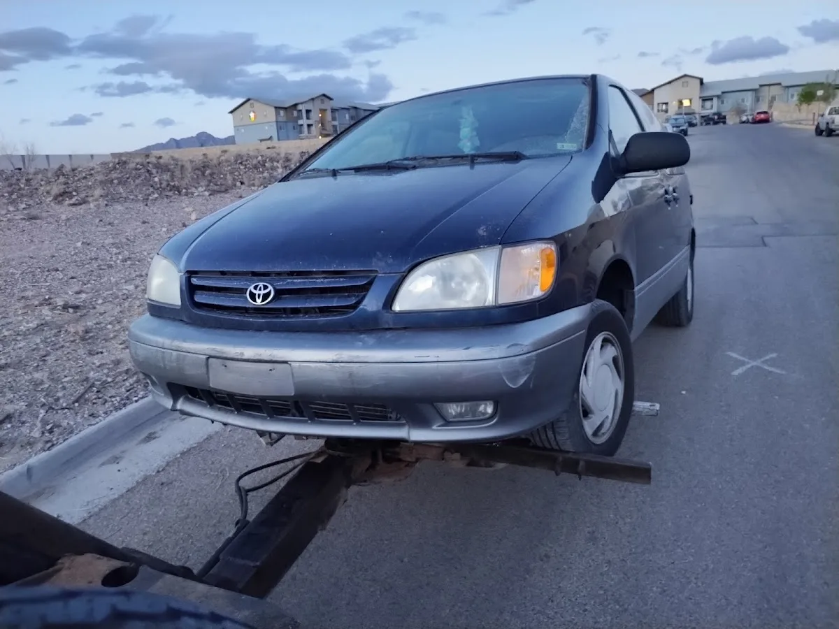 Michaels Towing and Recovery primary photo