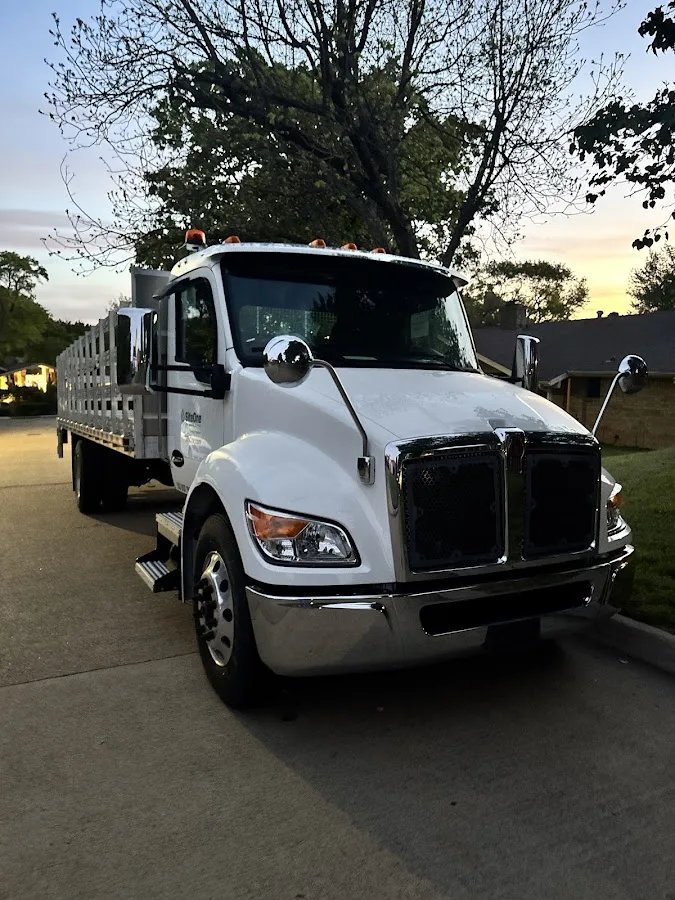 Midway Towing & Wrecker - Arlington