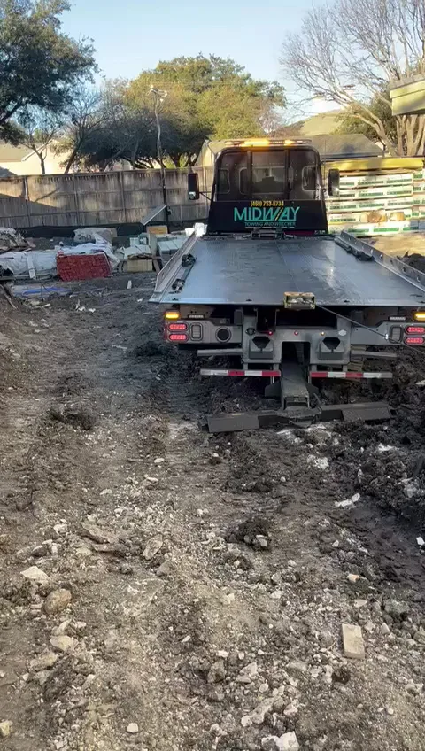 Midway Towing & Wrecker - Arlington