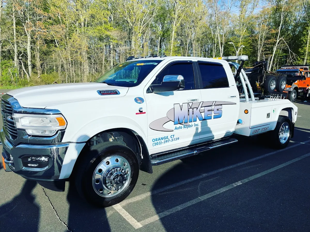 Mike's Auto Towing