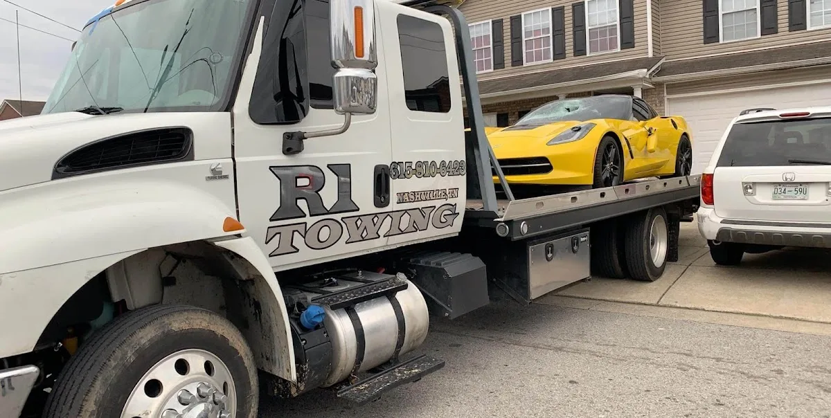 Mike's Custom Towing