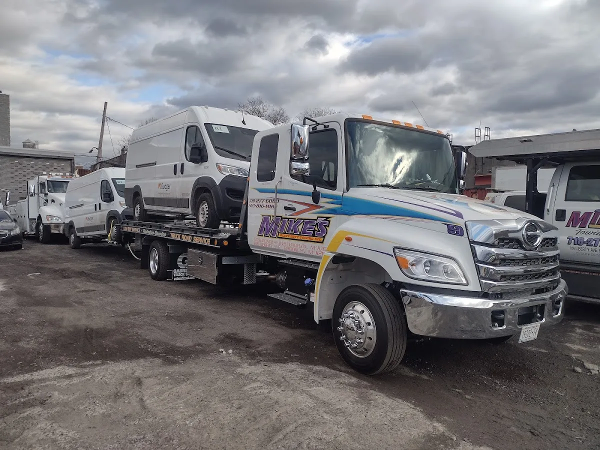 Mike's Heavy Duty Towing
