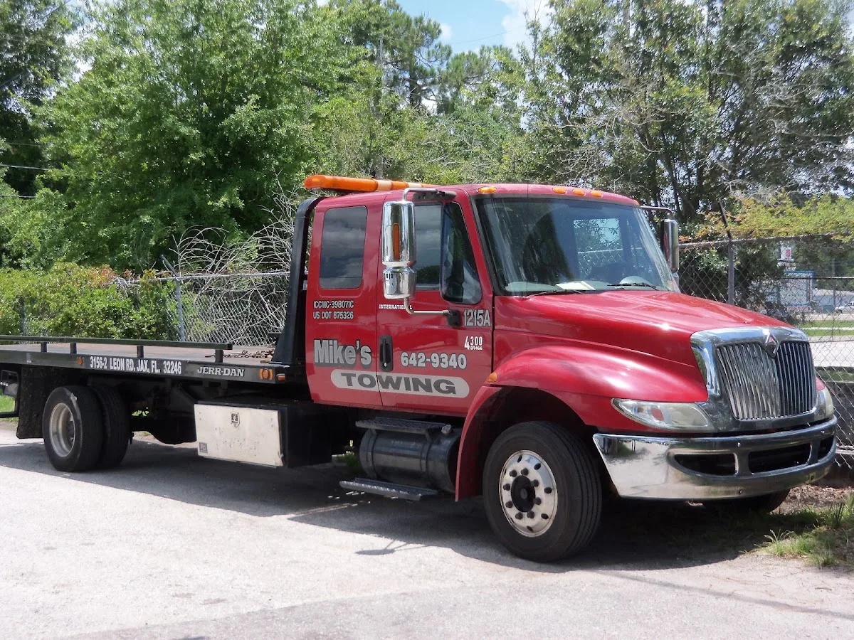 Mike's Towing Jacksonville