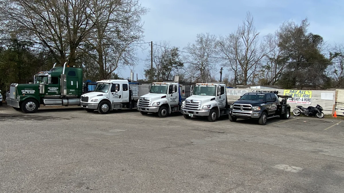 Mike's Towing Jacksonville