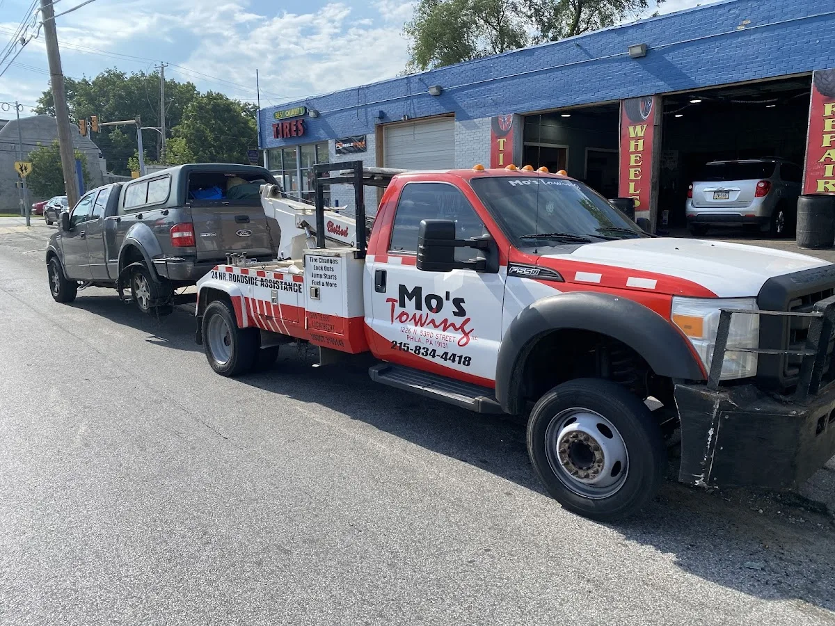 Mo’s Towing