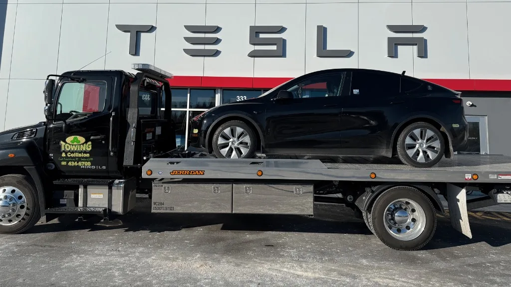 Monroe Tow Truck Limited