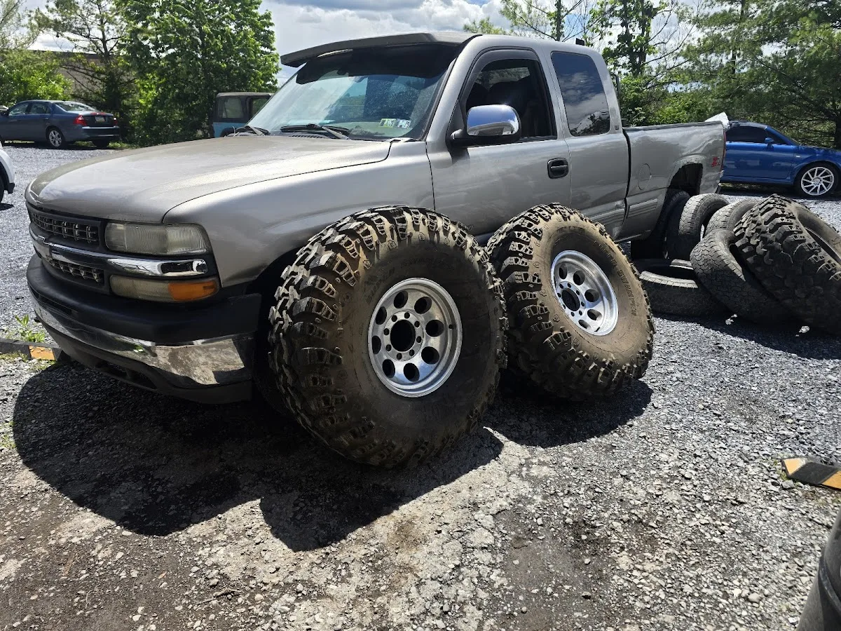 MOS ROADSIDE TOWING AND REPAIRS