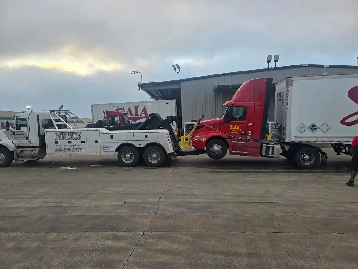 Nick's Wrecker Services, LLC - Heavy Duty Towing In San Antonio TX