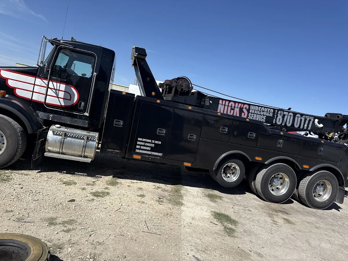 Nick's Wrecker Services, LLC - Heavy Duty Towing In San Antonio TX