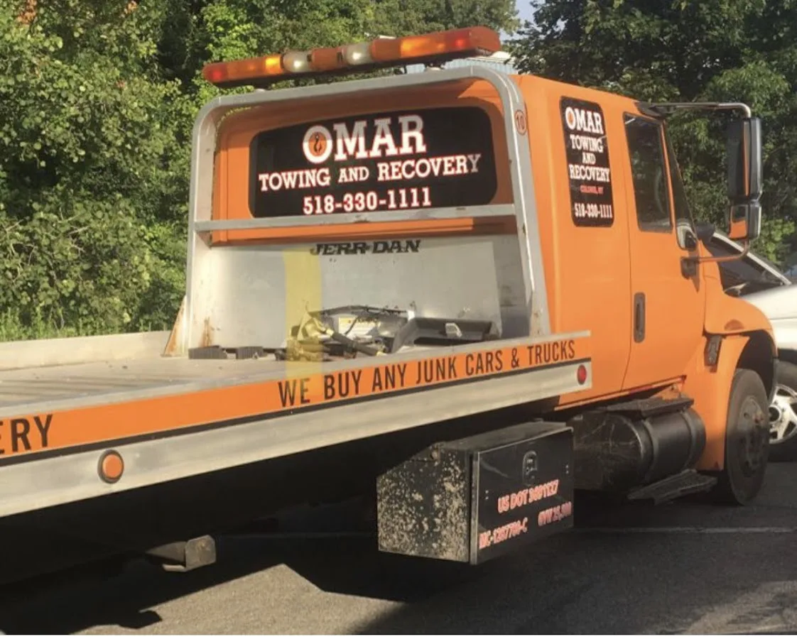 Omar towing and recovery primary photo
