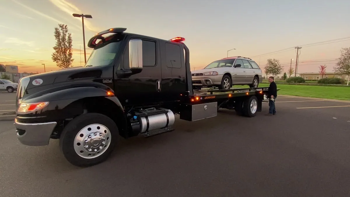 Outlaw Towing & Roadside Assistance Portland