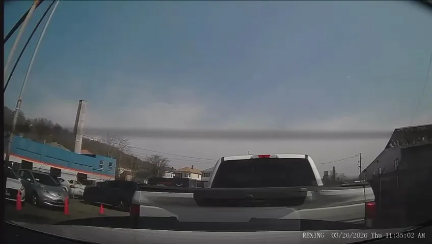 Pat's Service Center