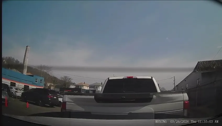 Pat's Service Center