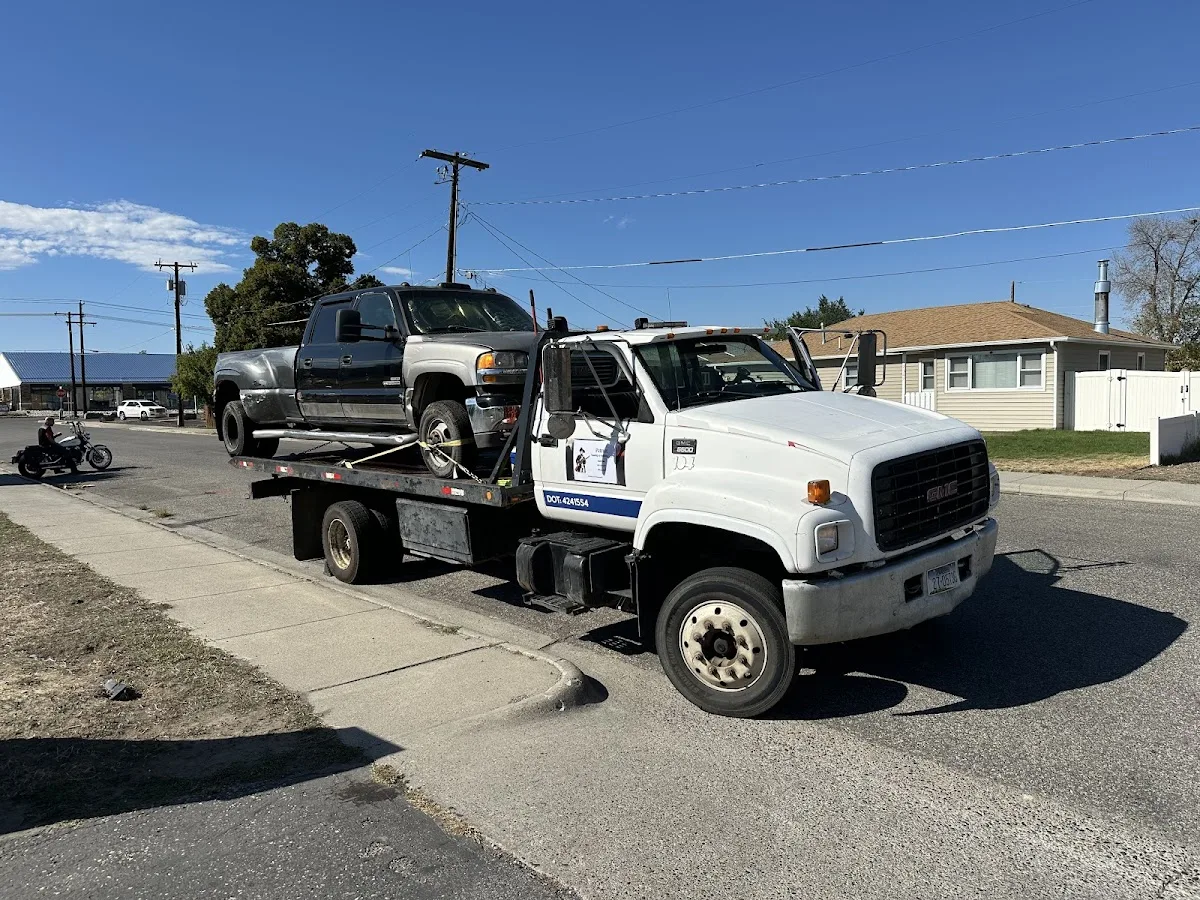 Patriot Towing & Hauling LLC