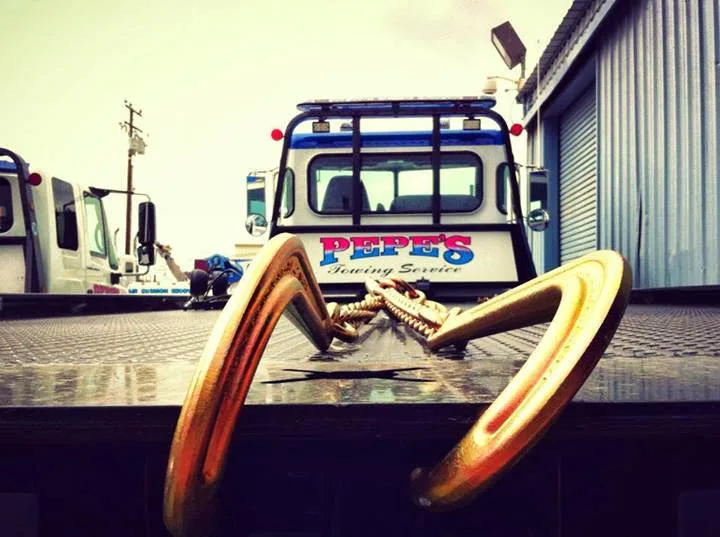 Pepe's Towing Service