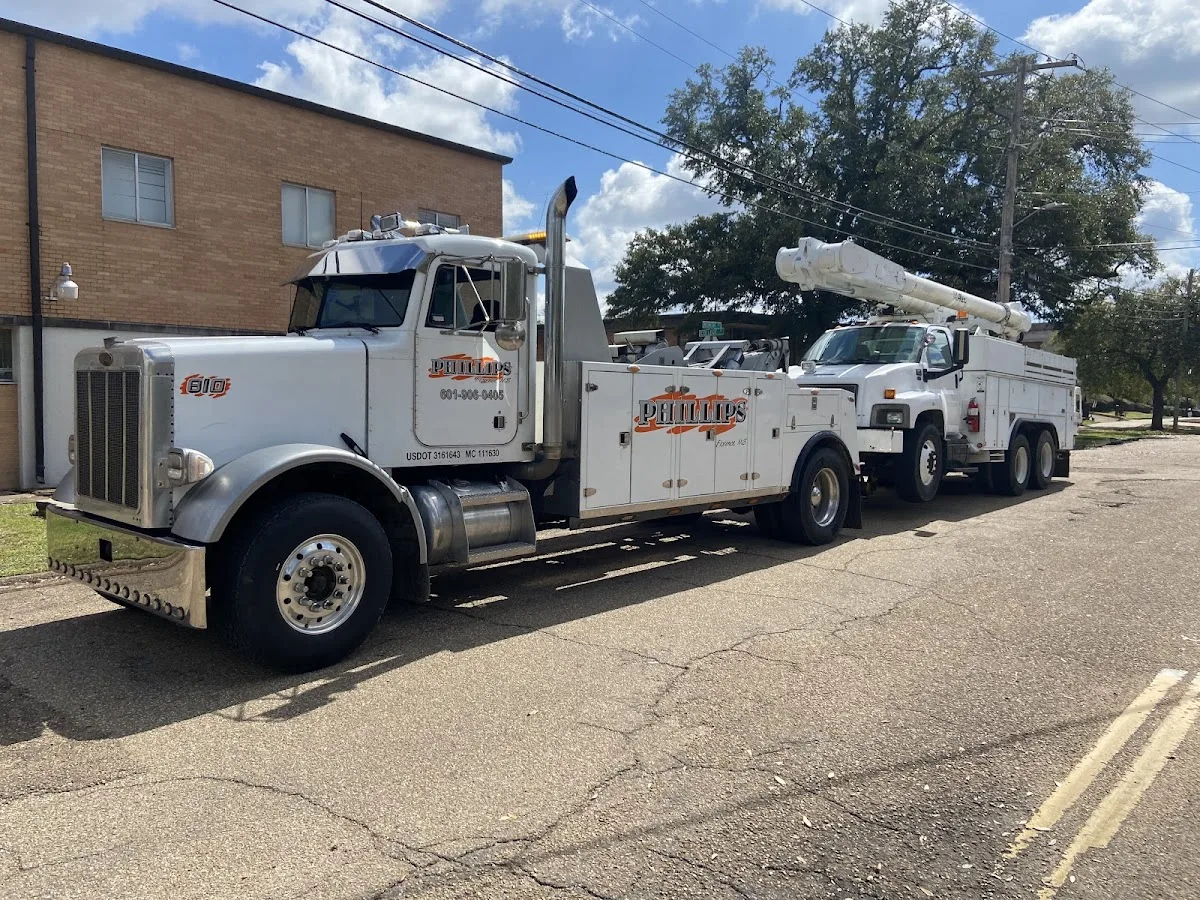 Phillips Towing