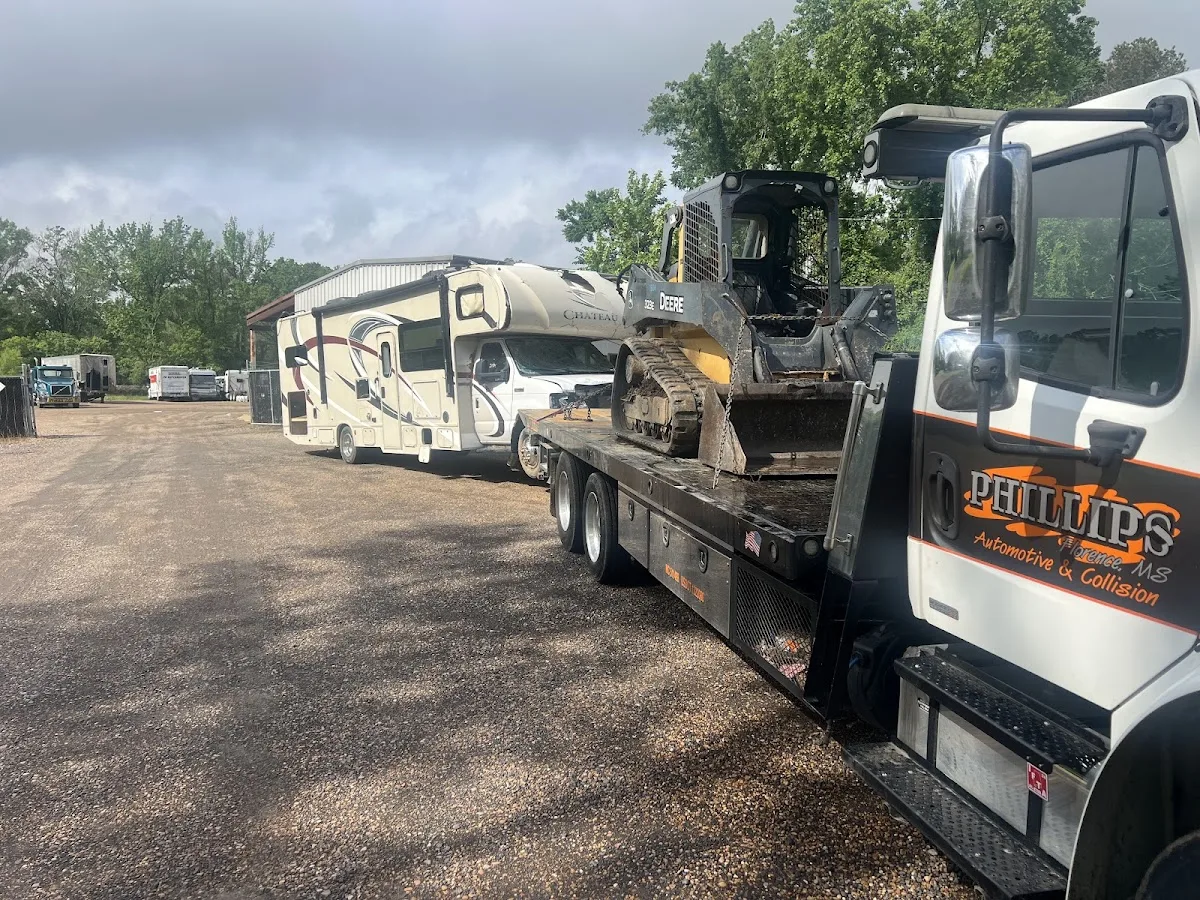Phillips Towing