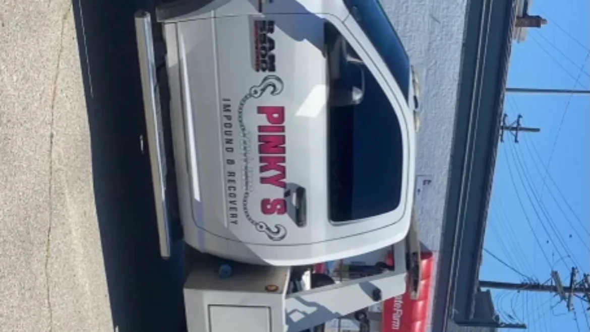 Pinky's Towing LLC
