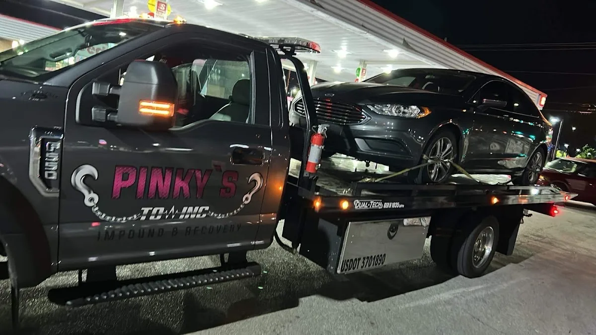 Pinky's Towing LLC