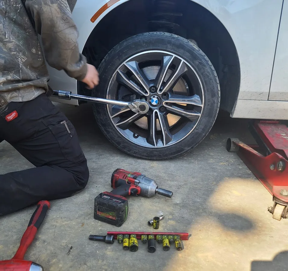 Pit Stop Roadside Services & Mobile Tires