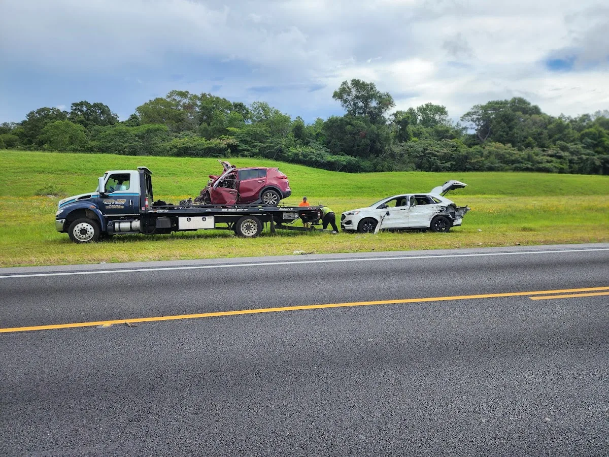 Pitts & Sons Towing and Recovery