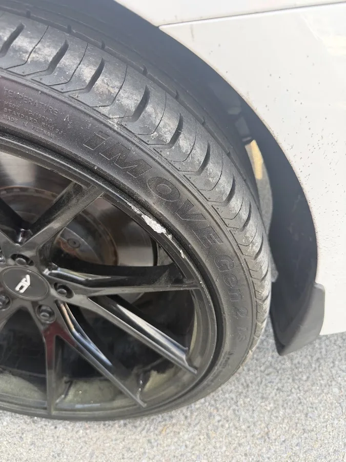 Premier Towing Recovery & Roadside LLC