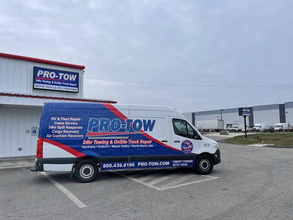 Pro-Tow 24 Hr Towing by FleetEasy
